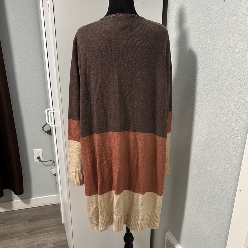 Doe & Rae Multicolor Block Cardigan - Picture 4 of 5